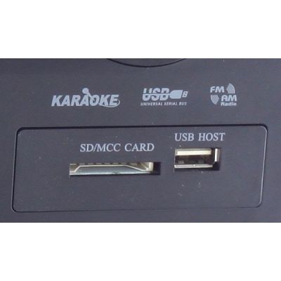 Akai AS110RA-320BT Ραδιοενισχυτής karaoke με Bluetooth και USB – 90 W | Ενισχυτές και Προενισχυτές στο smart-tech.gr